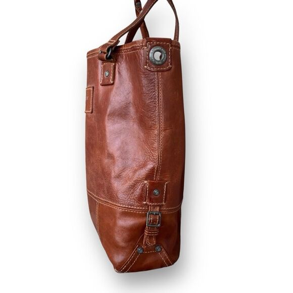 Abercrombie and Fitch Whiskey Leather Tote Bag - Picture 6 of 15